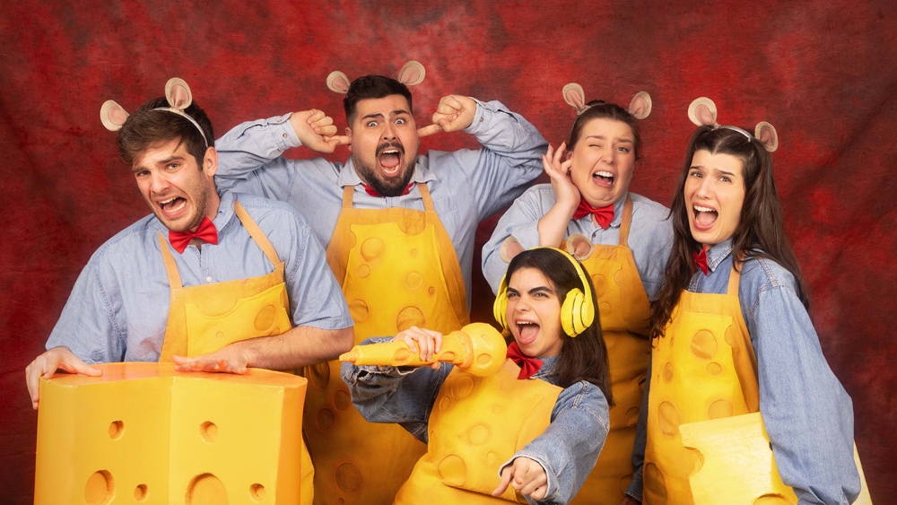החולדה מוצרלה – תיאטרון משקפיים