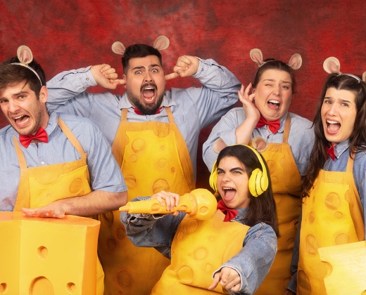 החולדה מוצרלה – תיאטרון משקפיים