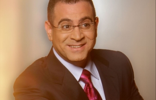 אלי יצפאן במופע בידור חדש