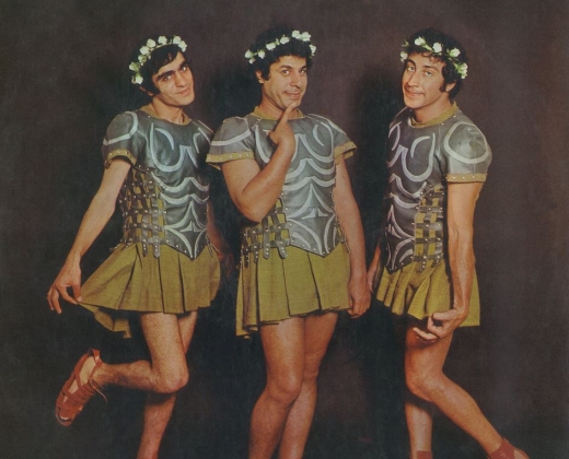 מחווה לשירי הגשש החיוור