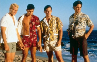 מסיבת חוף פסיכוטית Psycho Beach Party – פסטיבל הקולנוע הגאה